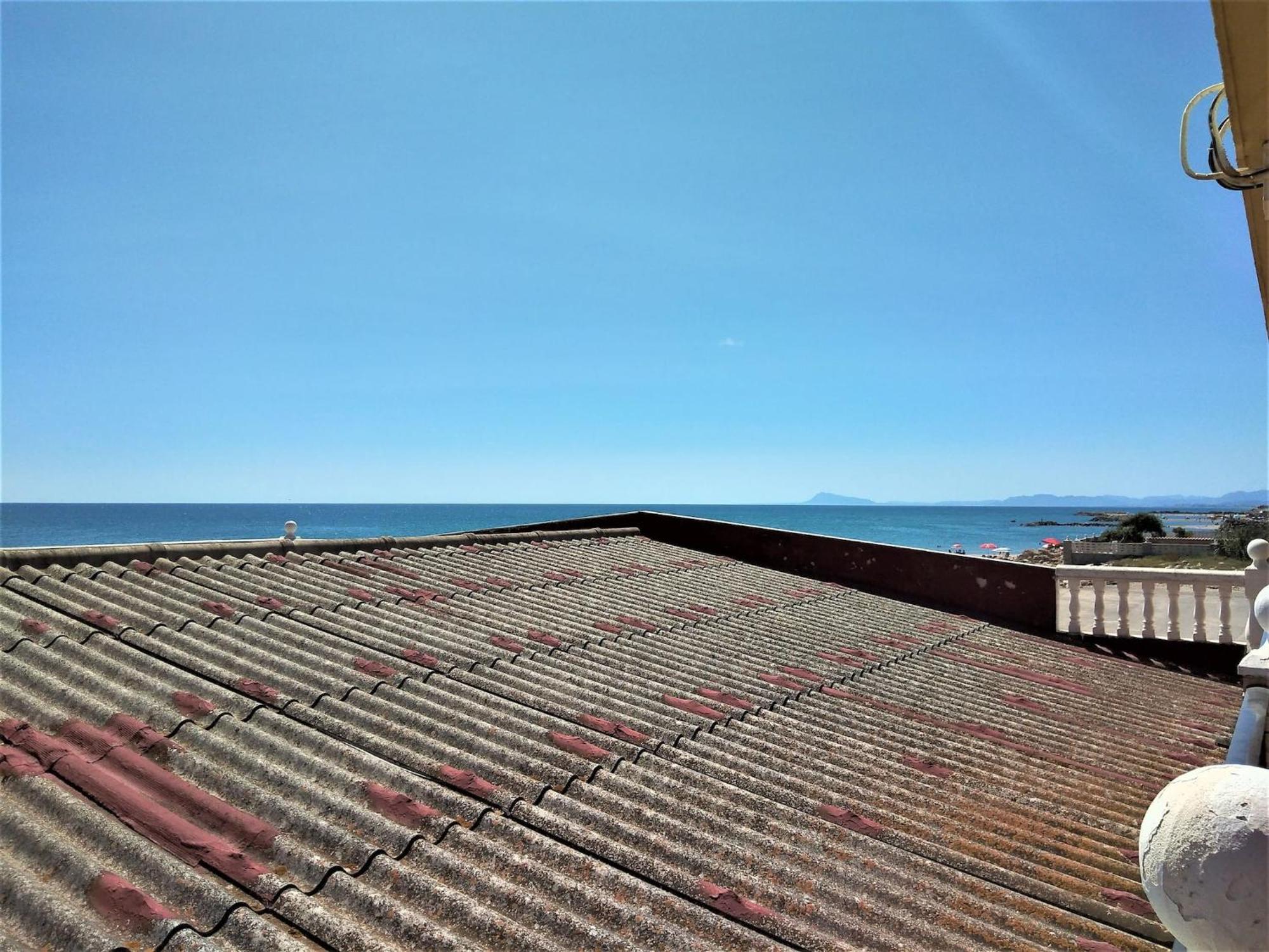 Vacansis Habitaciones De Hostal A Primera Linea De Playa En Cullera Exterior photo